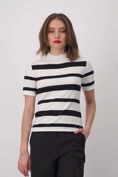 Short sleeve jumper