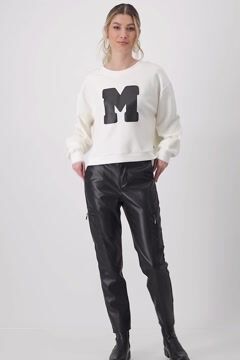 Sweatshirt with letters print