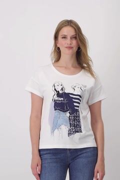 T-shirt with women's print