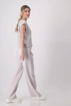 Wide-leg trousers