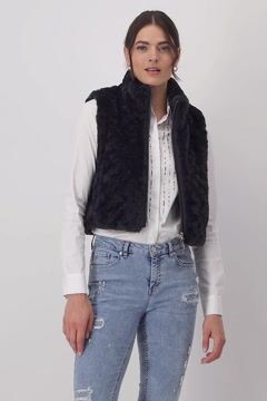 Cropped vest with pockets