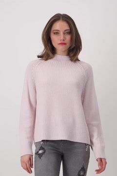 Jumper with mix of textures